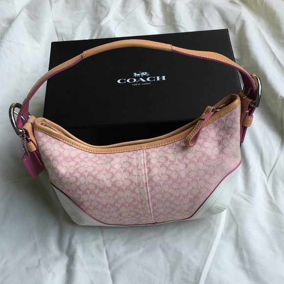 Coach Handbags - Coach small purse